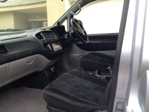 2006 Mitsubishi Delica photo