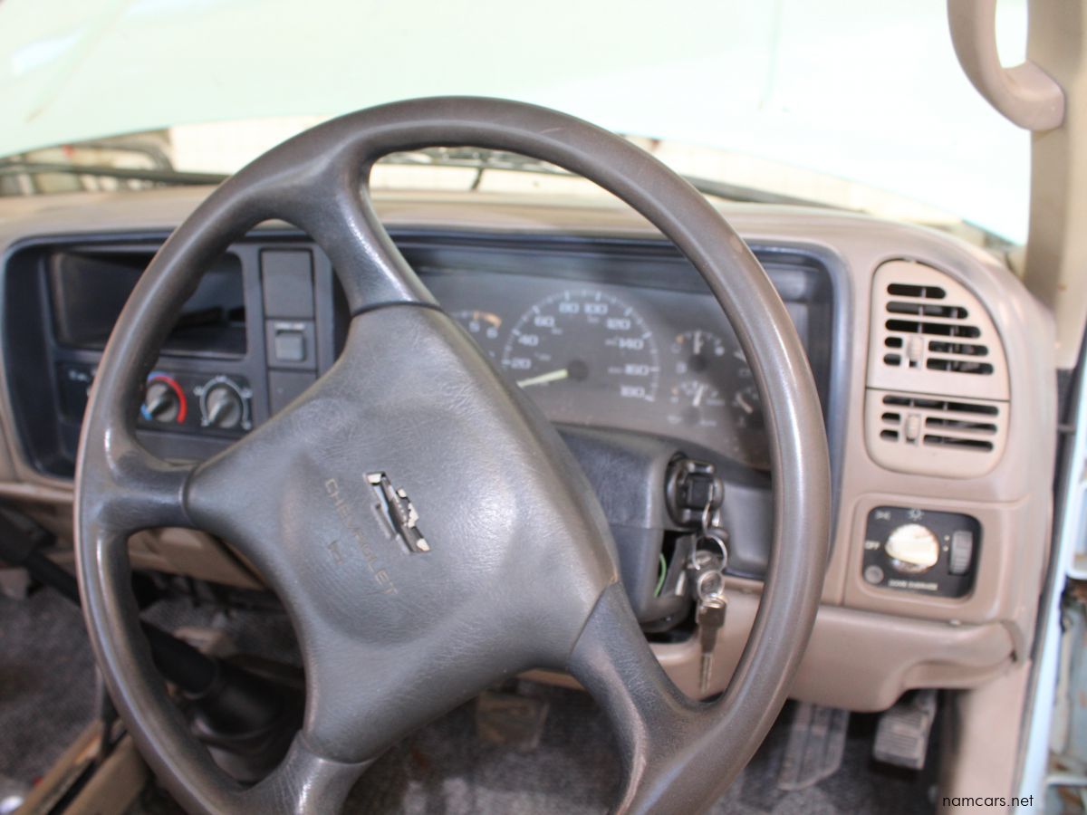 1997 Chevrolet 2500 4x4 photo