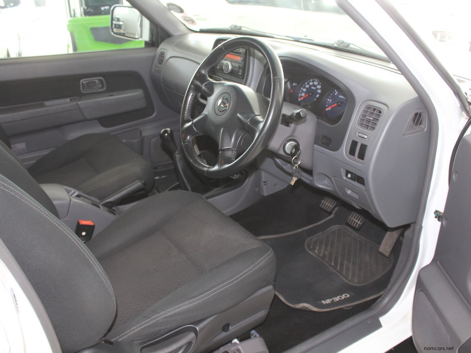 2021 Nissan Nissan NP300 Hardbody photo