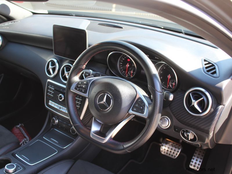 2018 Mercedes-Benz A200 AMG photo