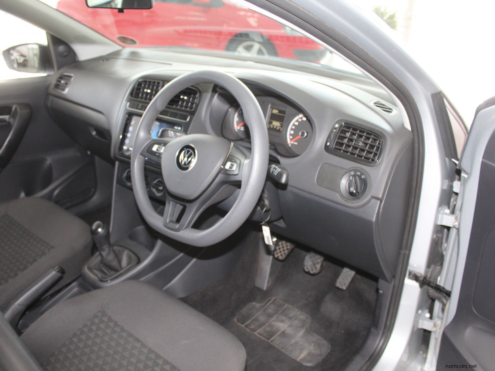 2025 Volkswagen Polo Vivo 1.4i Hatch photo