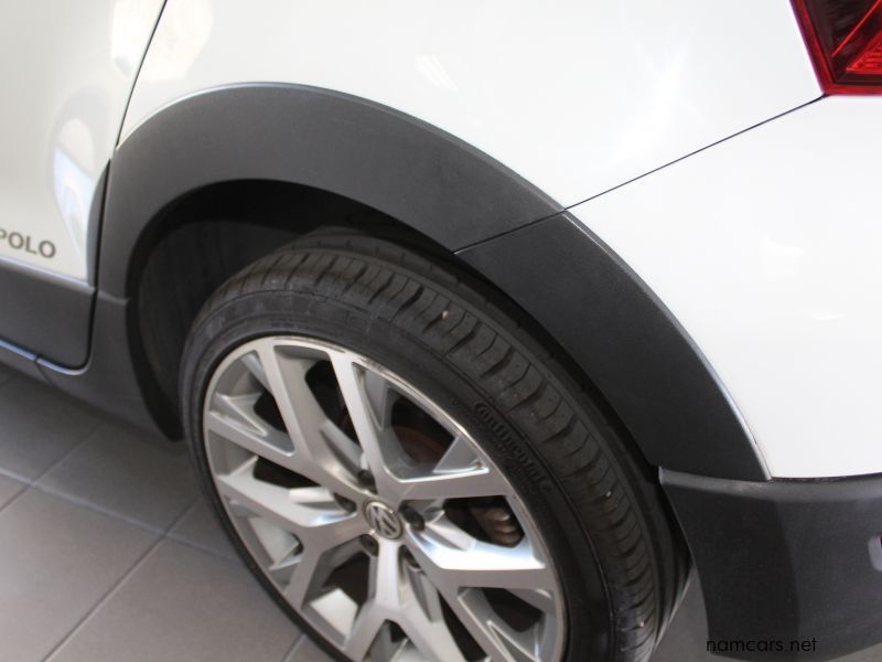 2017 Volkswagen Cross Polo 1.2TSI photo