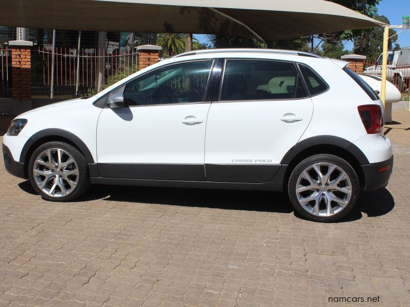 2017 Volkswagen Cross Polo 1.2TSI photo