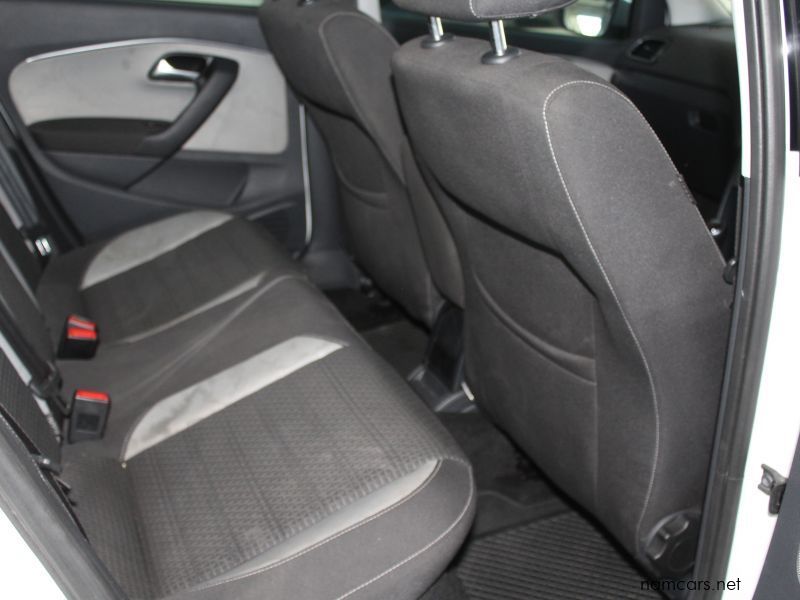 2017 Volkswagen Cross Polo 1.2TSI photo