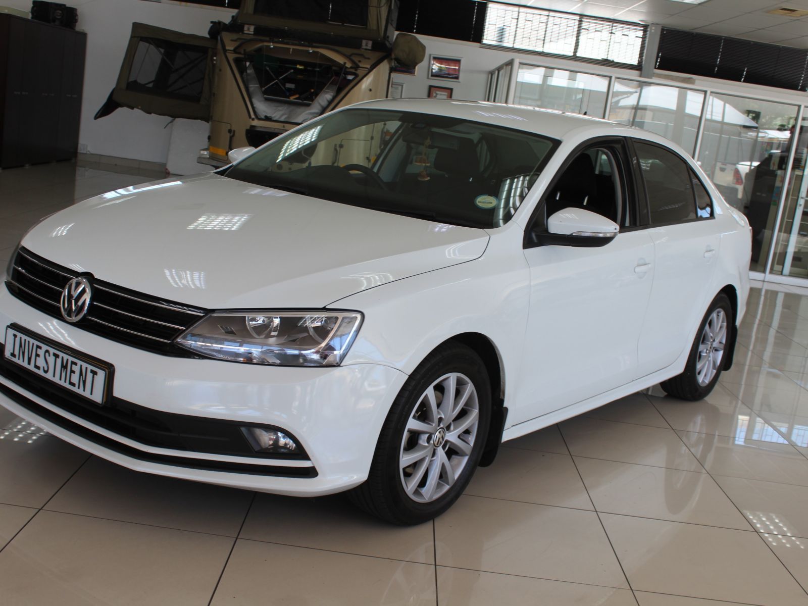 2016 Volkswagen Jetta photo