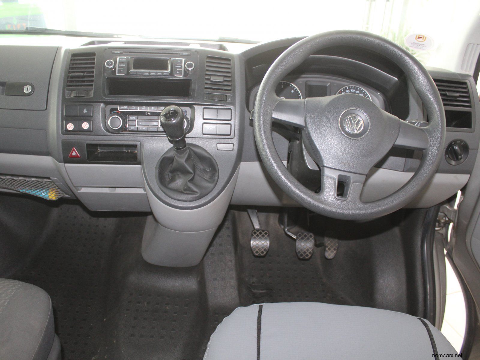 2014 Volkswagen Kombi 2.0 TDI photo