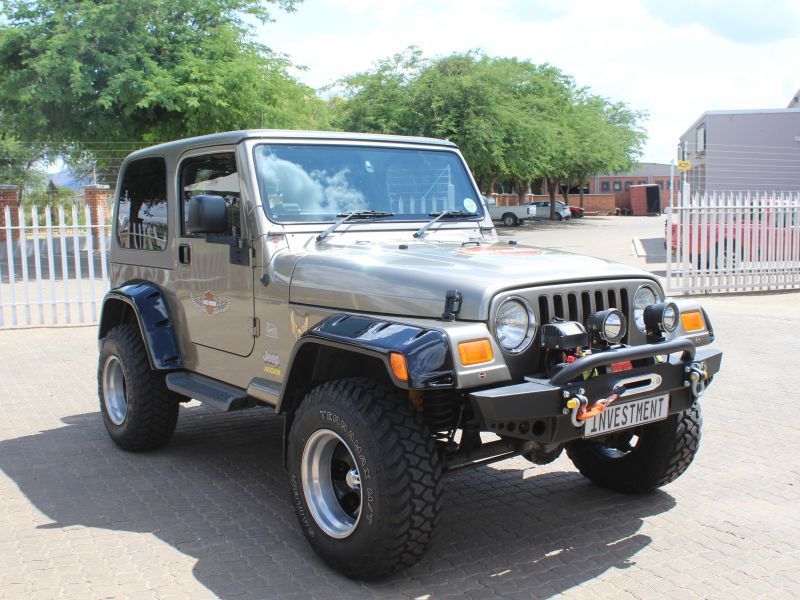 2003 Jeep WRANGLER  MANUAL 4X4 SAHARA for sale | 74 000 Km | Manual  transmission - Investment Cars