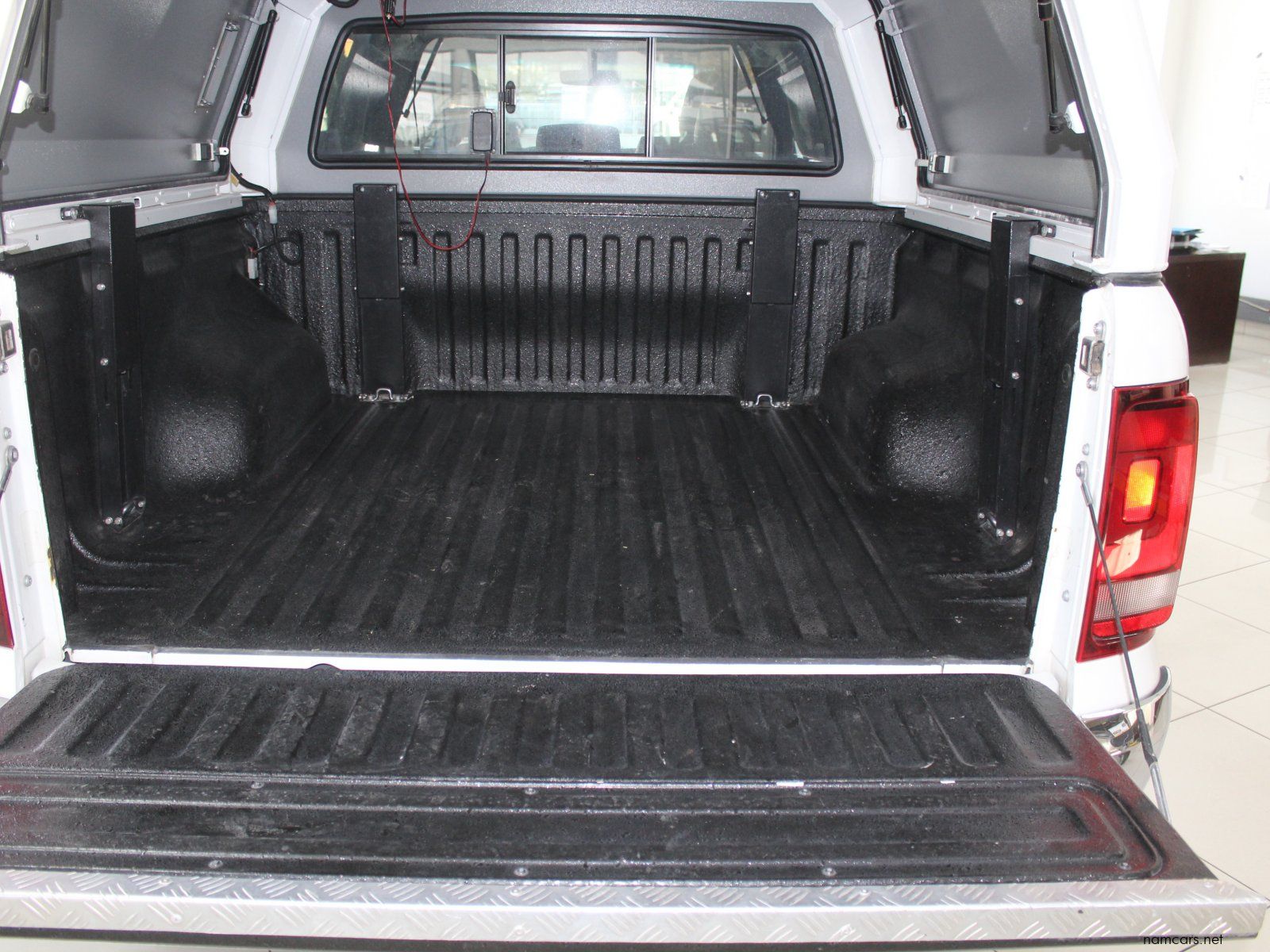 2019 Volkswagen Amarok V6 D Cab photo