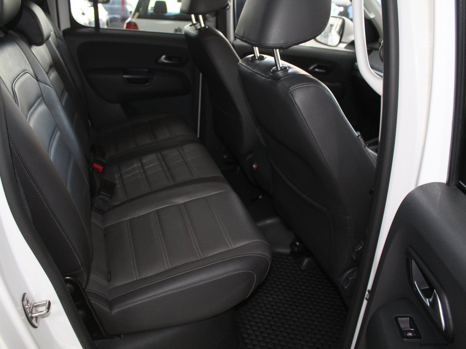 2019 Volkswagen Amarok V6 D Cab photo