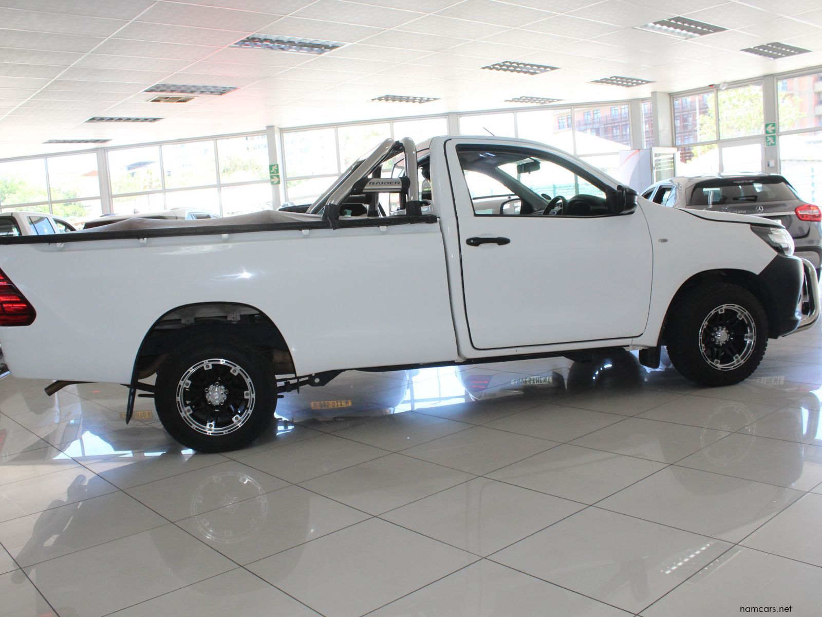 2021 Toyota Hilux 2.0 VVTI photo