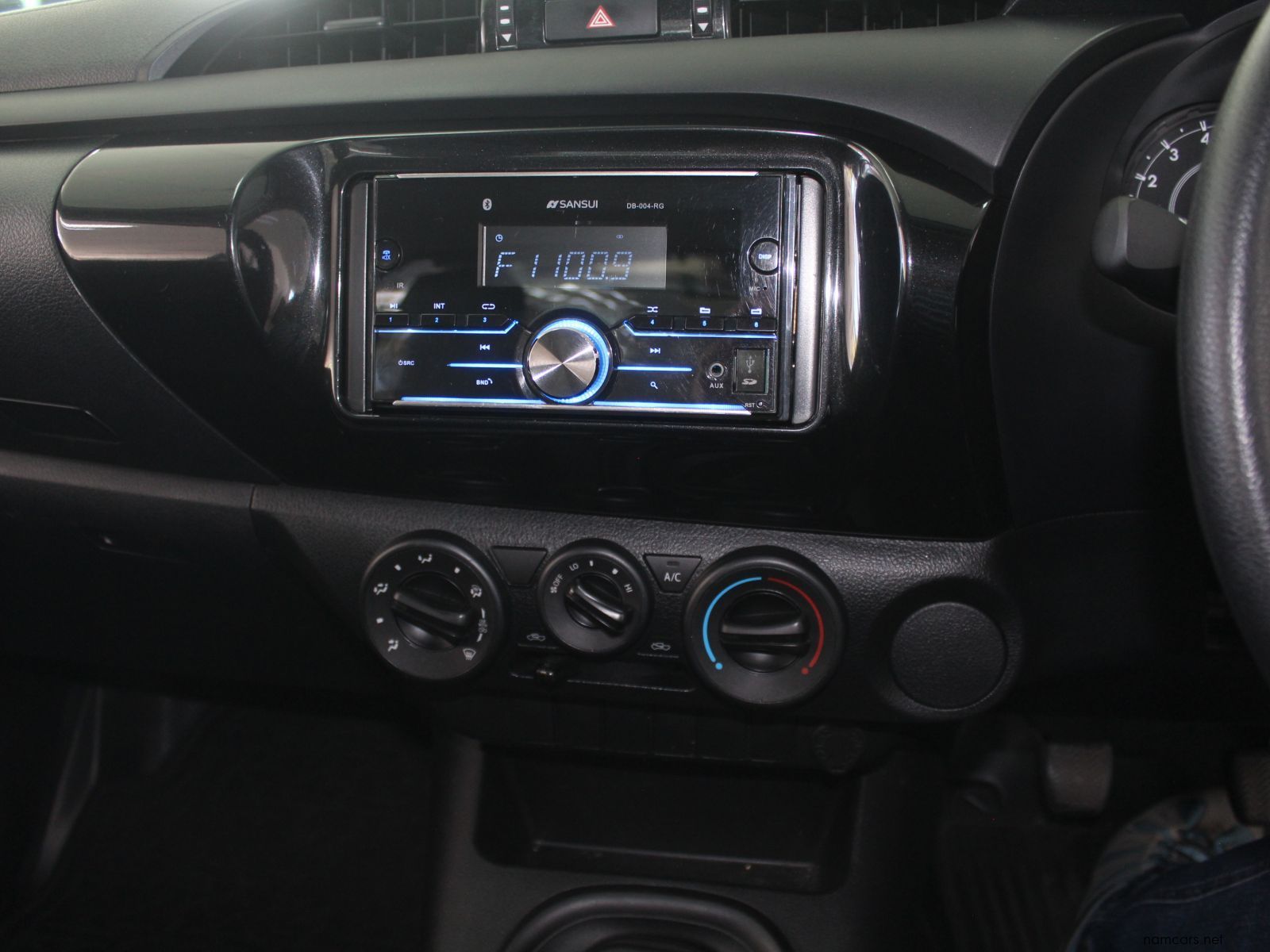 2021 Toyota Hilux 2.0 VVTI photo