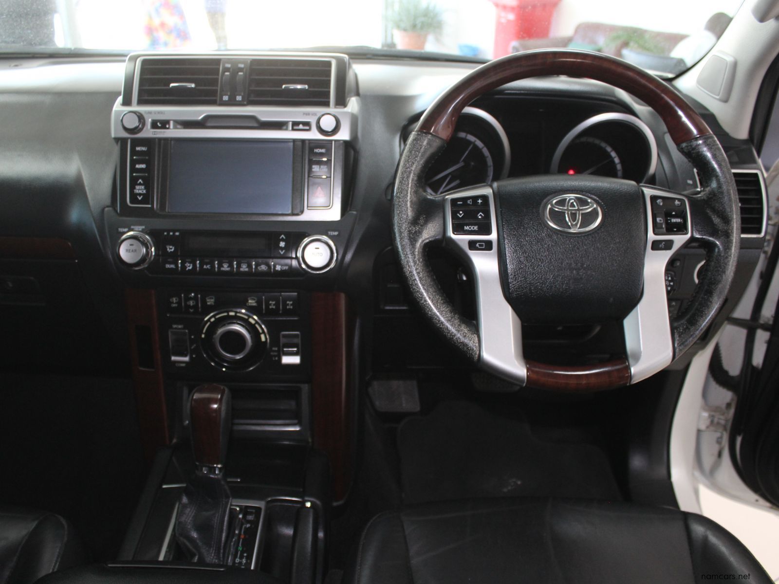 2015 Toyota Toyota Prado photo