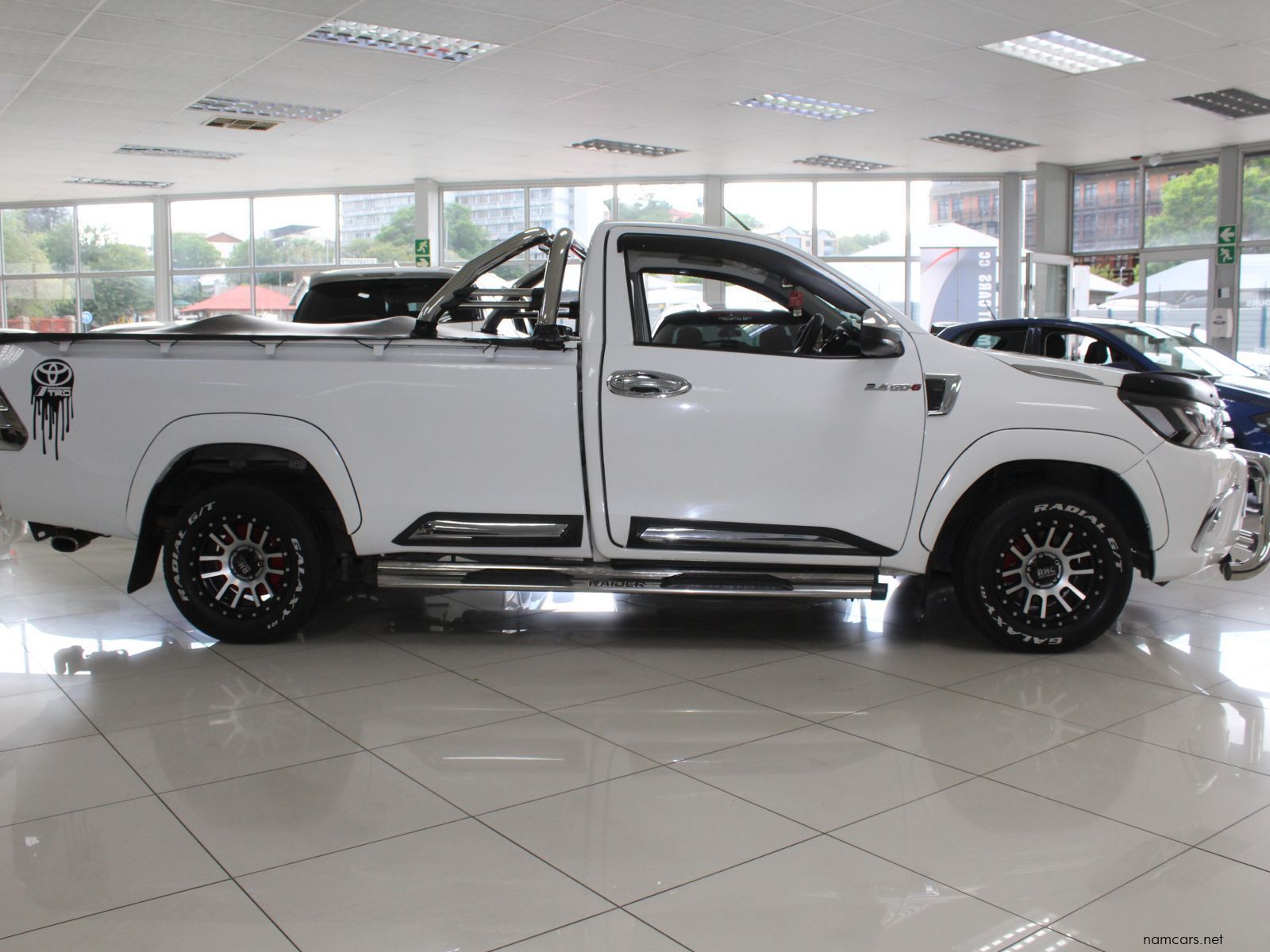 2019 Toyota Hilux 2.0 VVTI photo