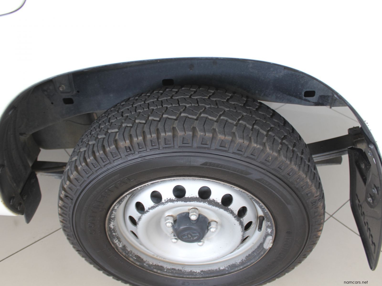 2020 Toyota Hilux GD 2.4 Diesel  S cab 4x2 photo