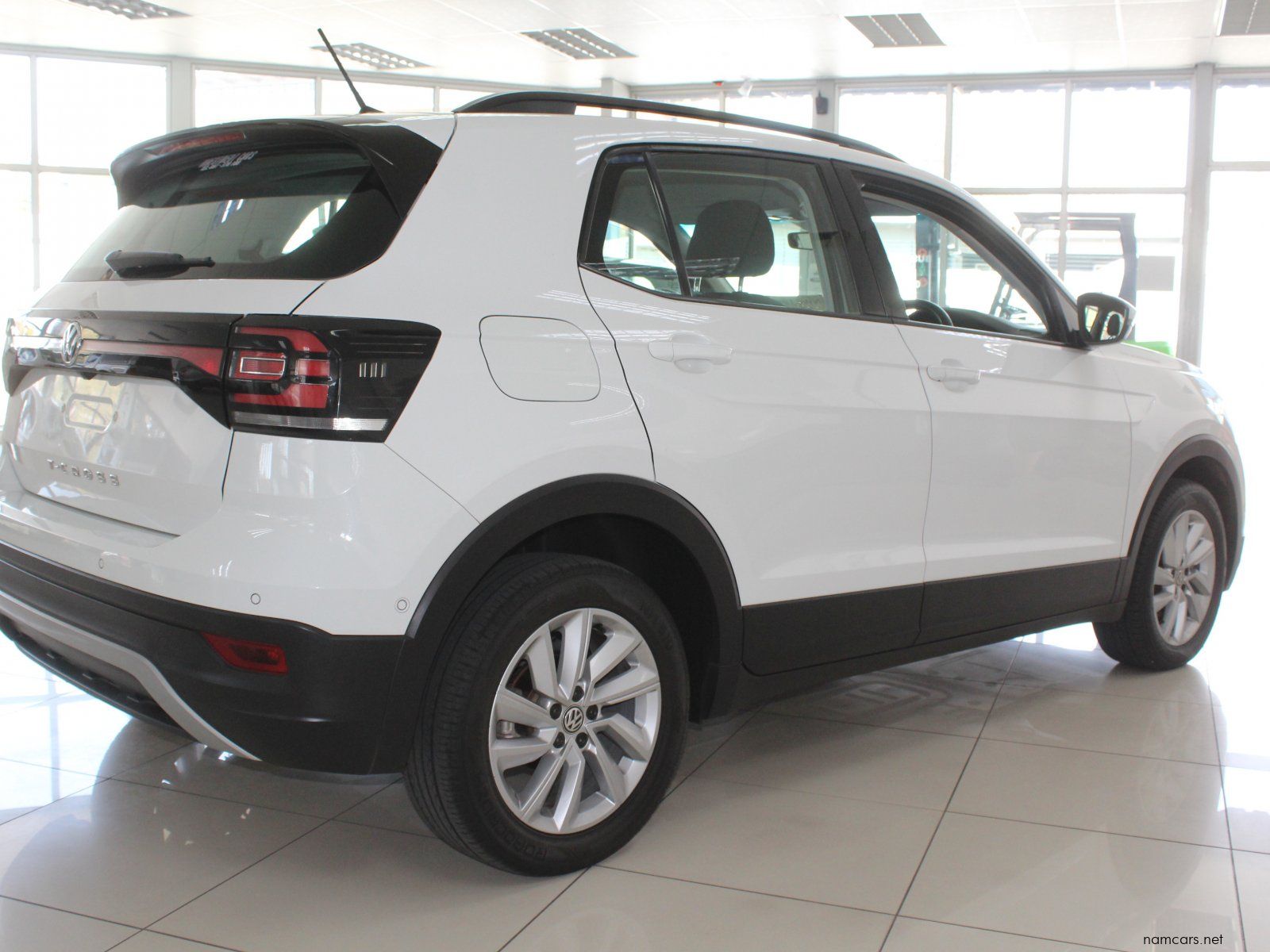 2020 Volkswagen T-Cross photo