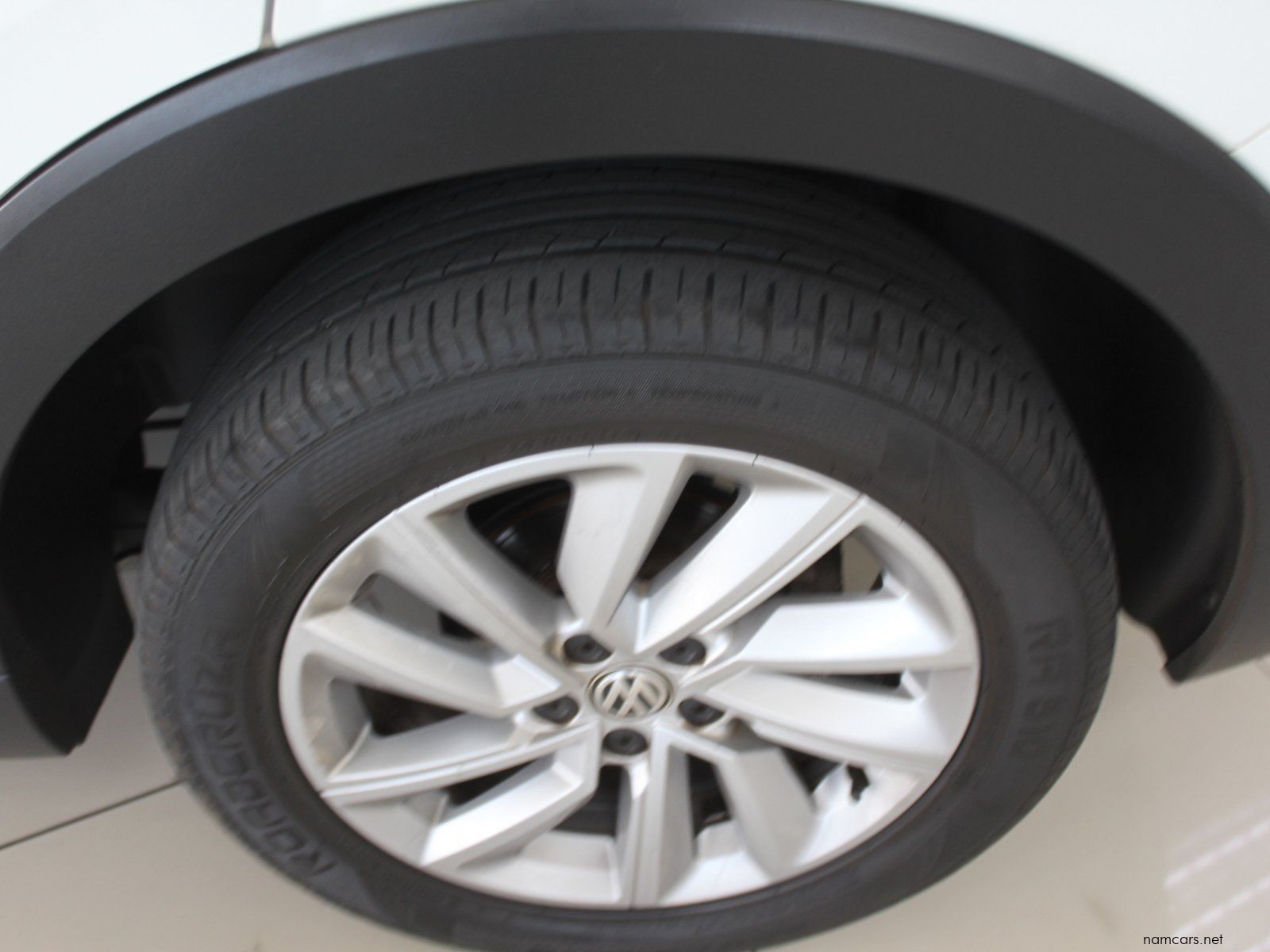 2020 Volkswagen T-Cross photo