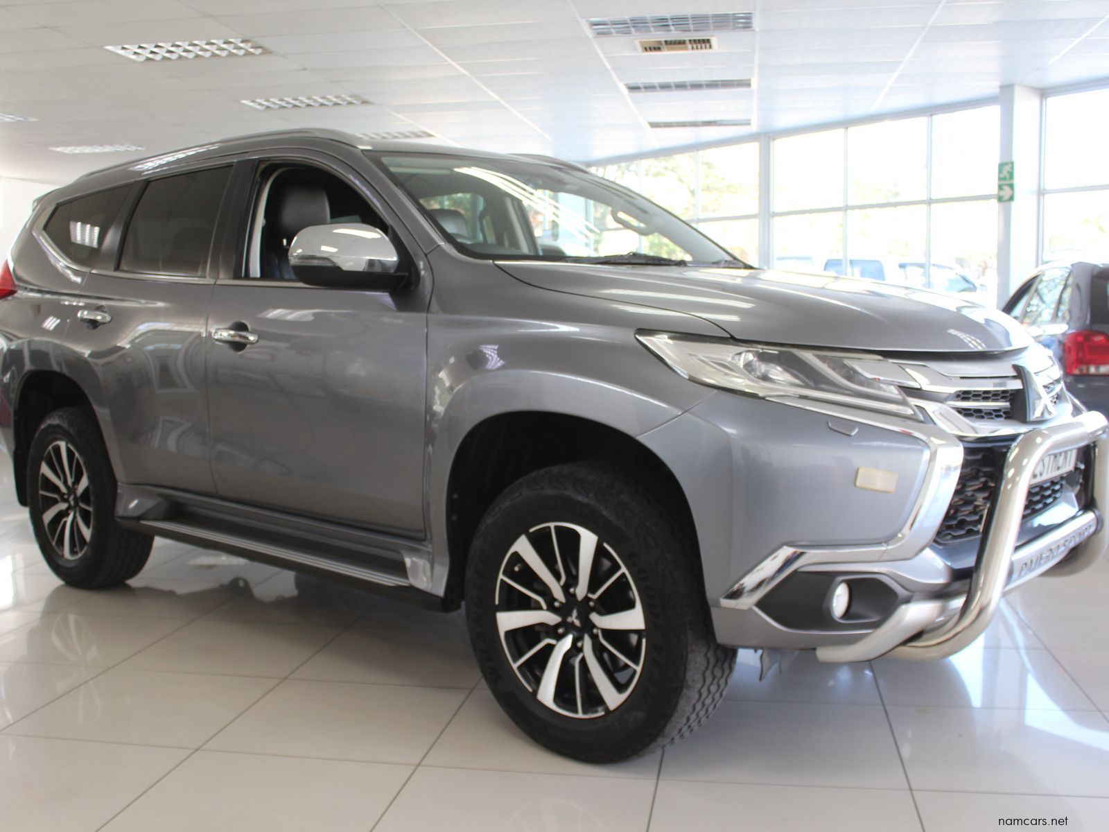 2020 Mitsubishi Pajero Sport photo
