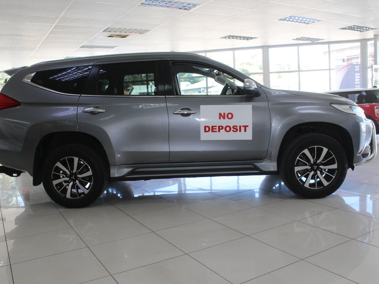 2020 Mitsubishi Pajero Sport photo