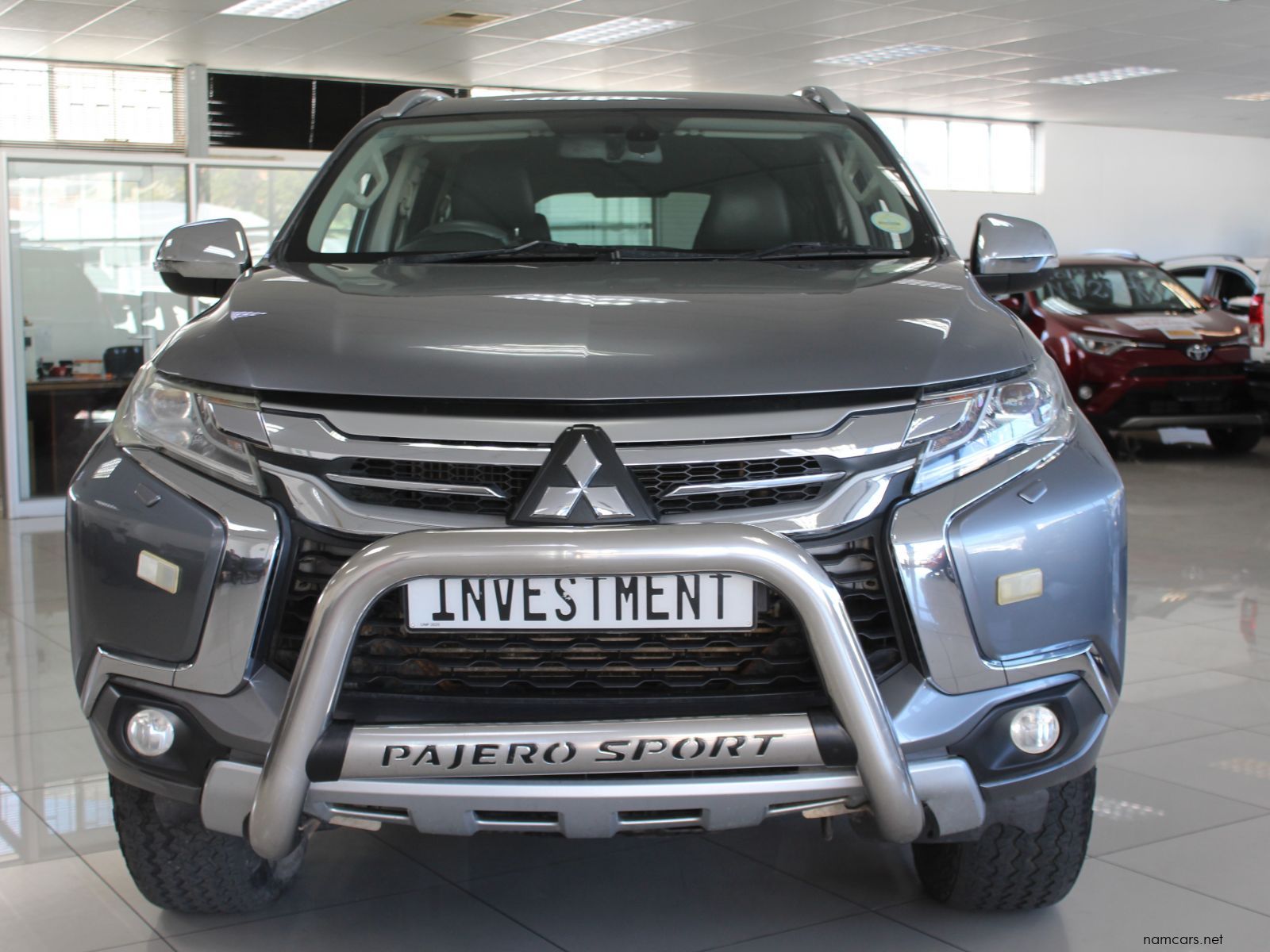 2020 Mitsubishi Pajero Sport photo