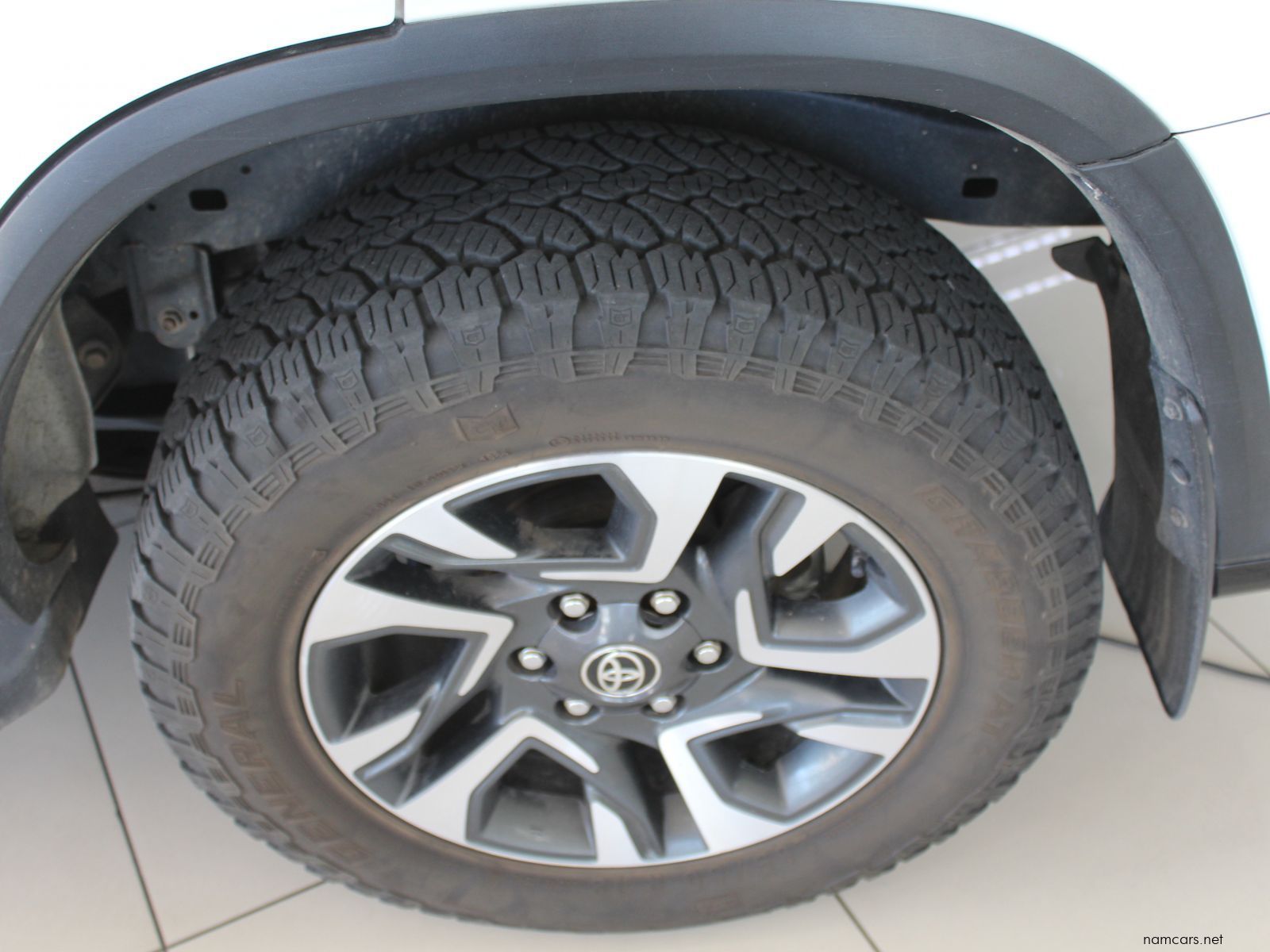 2025 Toyota Fortuner 2.4 GD6 4x4 auto photo