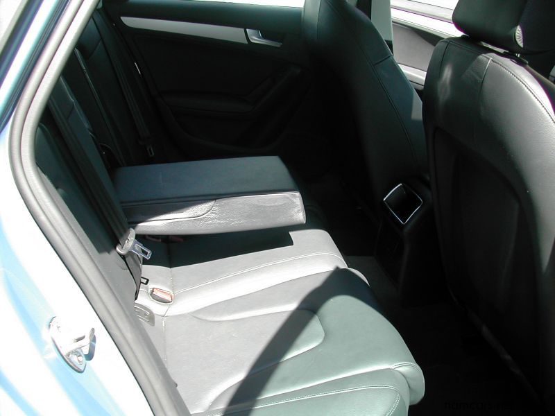 2011 Audi A4 1.8 T photo