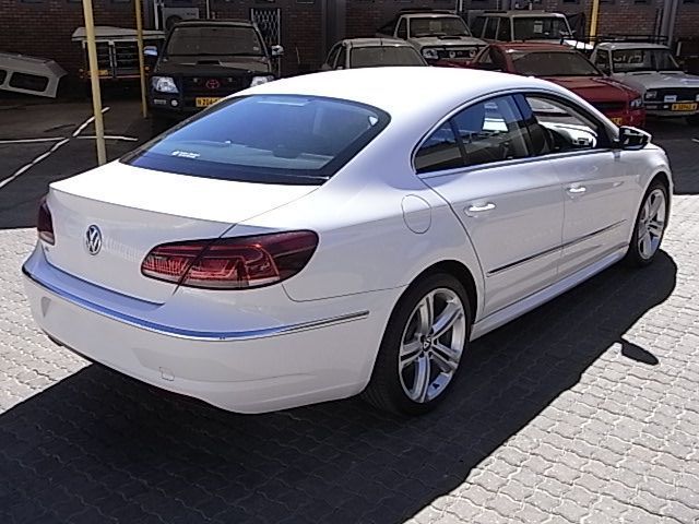 2015 Volkswagen CC 1.8 TFSi DSG R Line photo