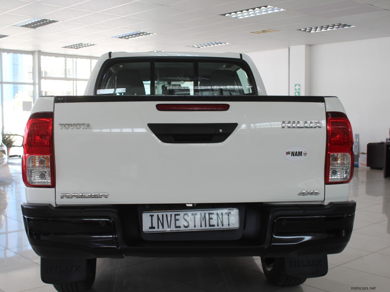 2024 Toyota Hilux 2.4 GD6 SRX 4x4 Auto D cab photo