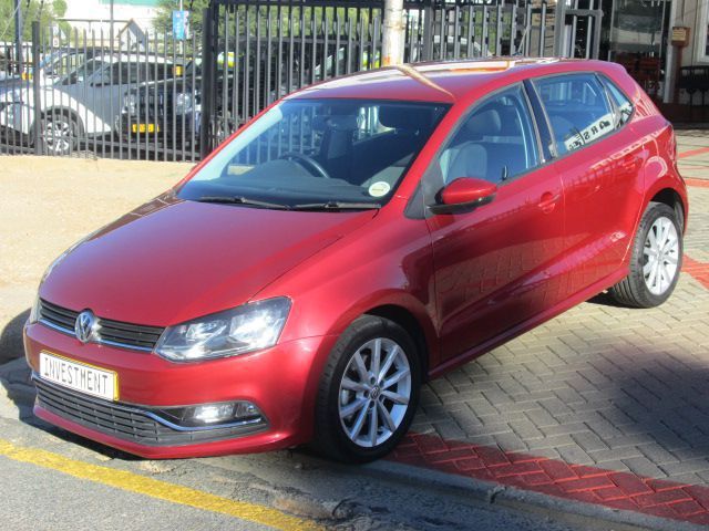 2014 Volkswagen Polo photo