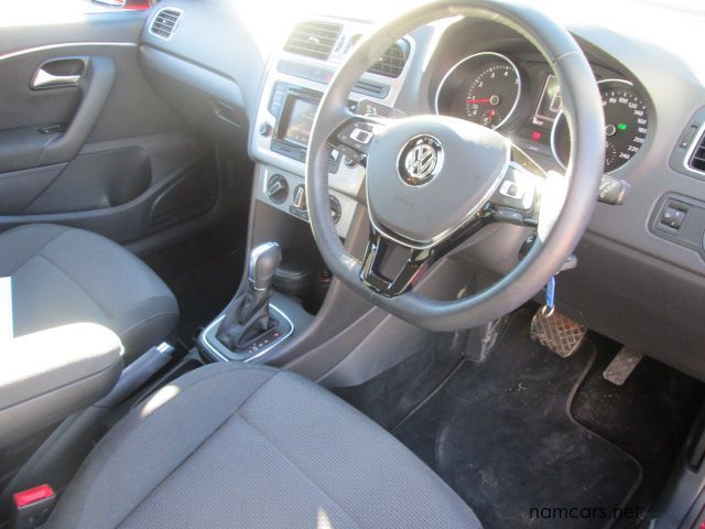 2014 Volkswagen Polo photo