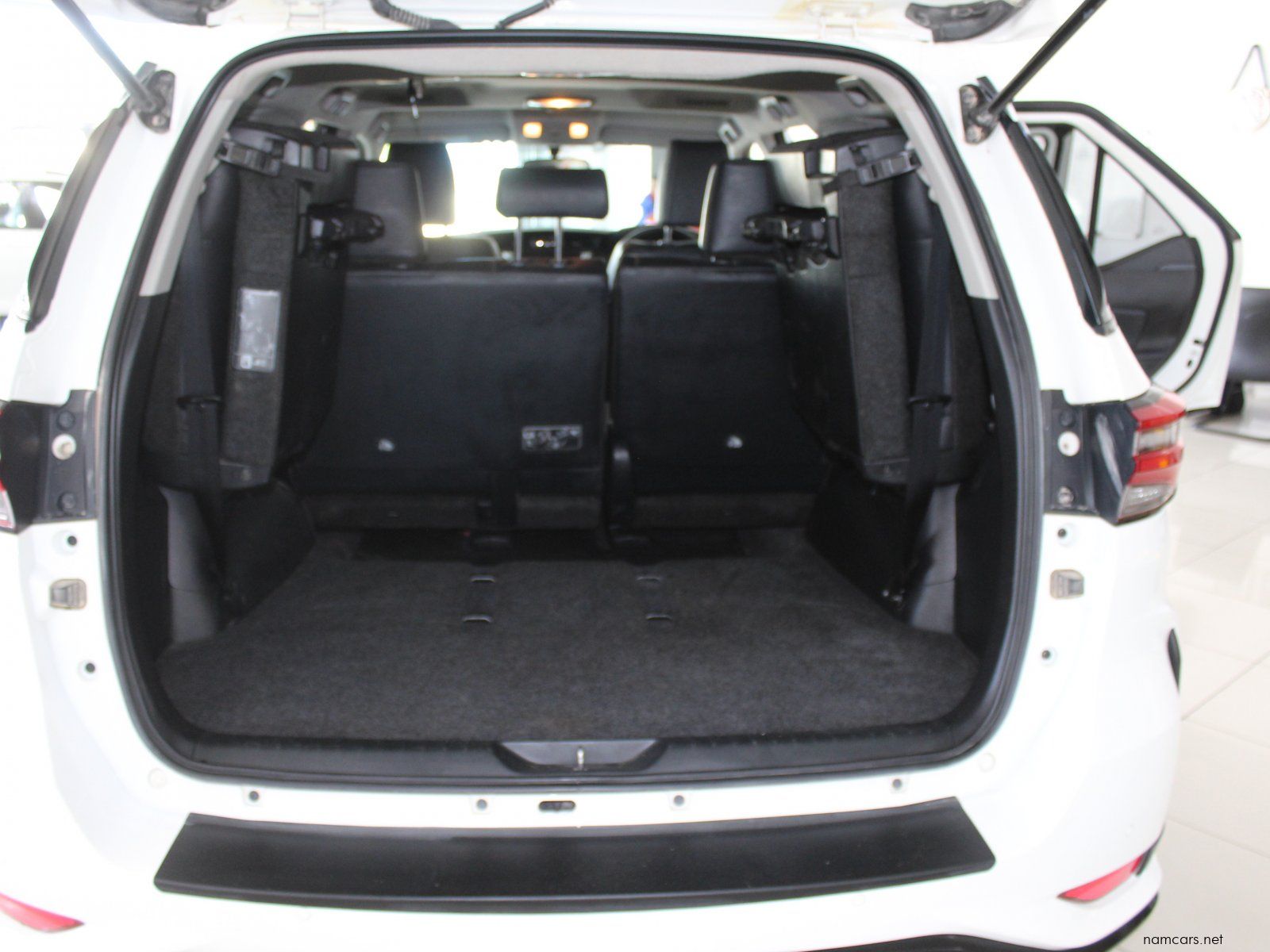 2025 Toyota Fortuner photo
