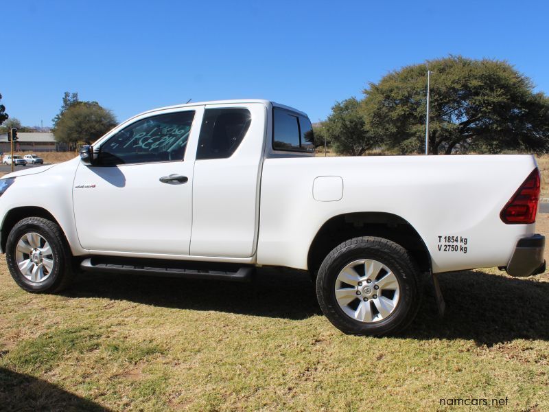 2019 Toyota HILUX 2.4 GD6 SRX 4X2 CLUBCAB photo