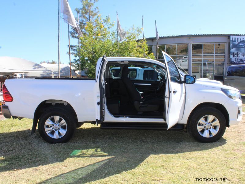 2019 Toyota HILUX 2.4 GD6 SRX 4X2 CLUBCAB photo
