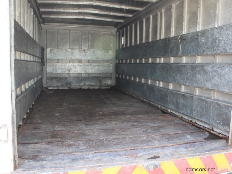 2009 Toyota Dyna 5-104 photo