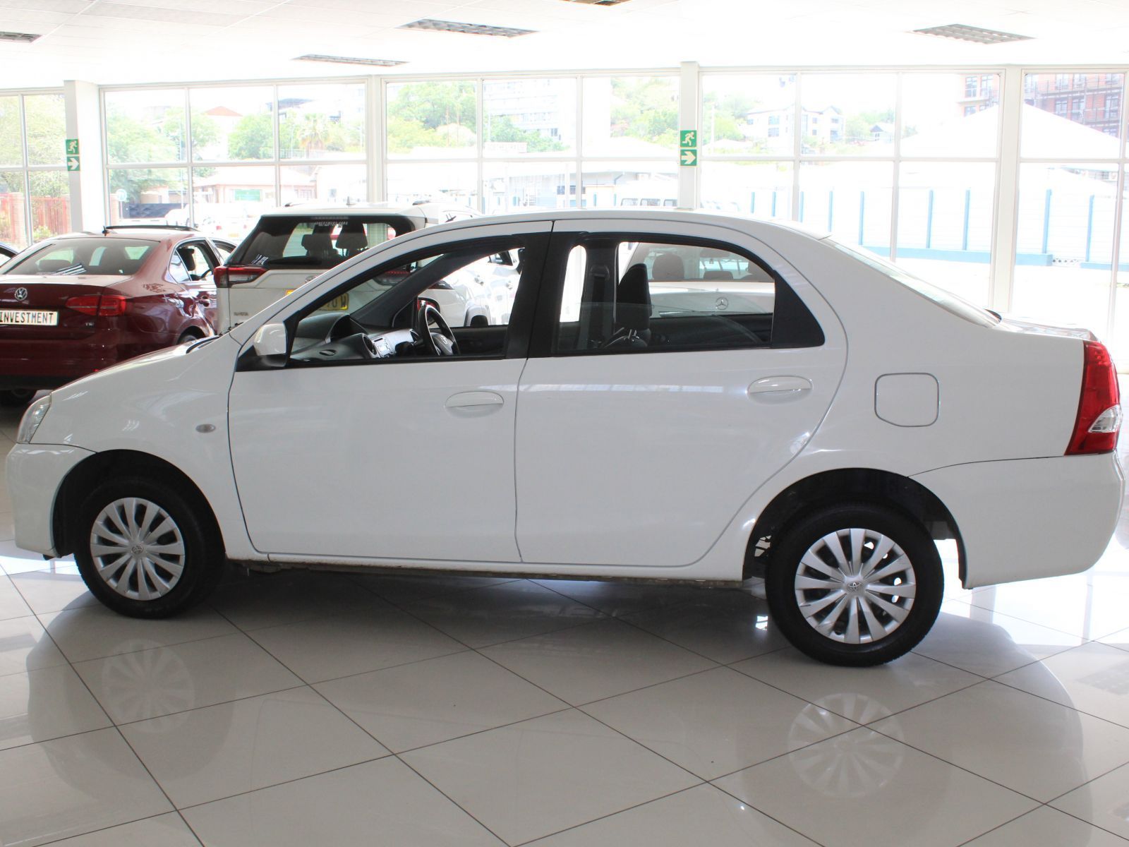 2014 Toyota Etios Sedan 1.5 XS photo