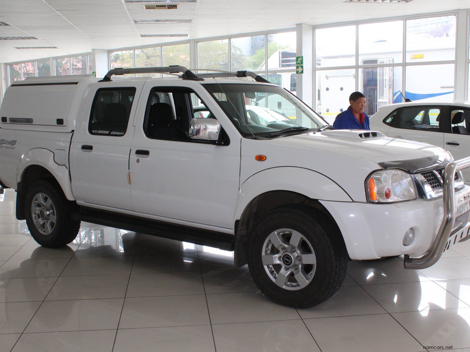 2021 Nissan NP300 2.5 TDI DC photo