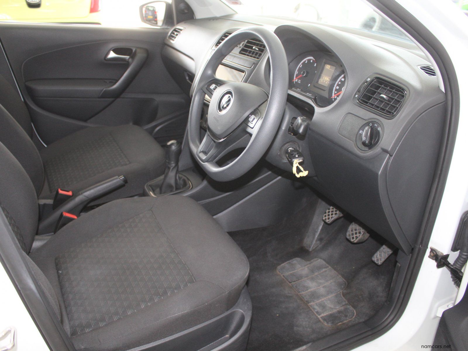2025 Volkswagen polo Vivo 1.4i photo