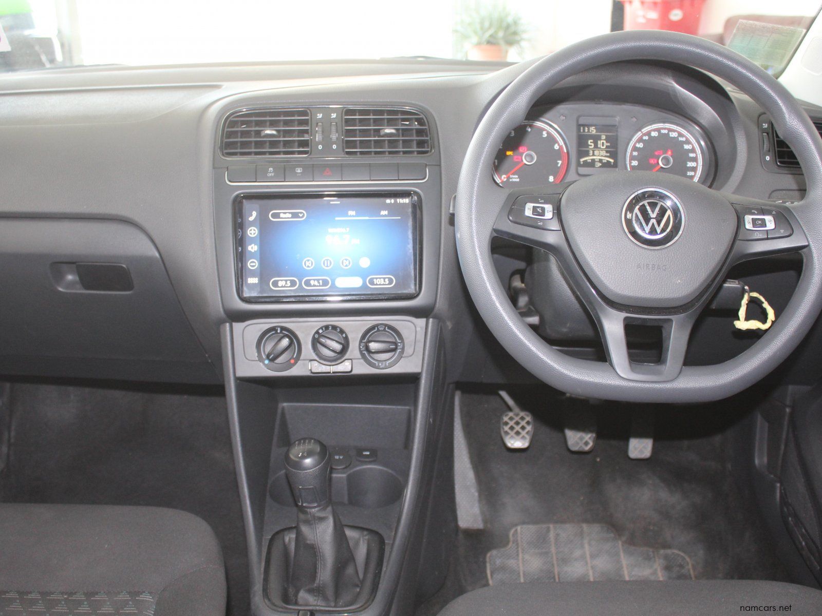 2025 Volkswagen polo Vivo 1.4i photo