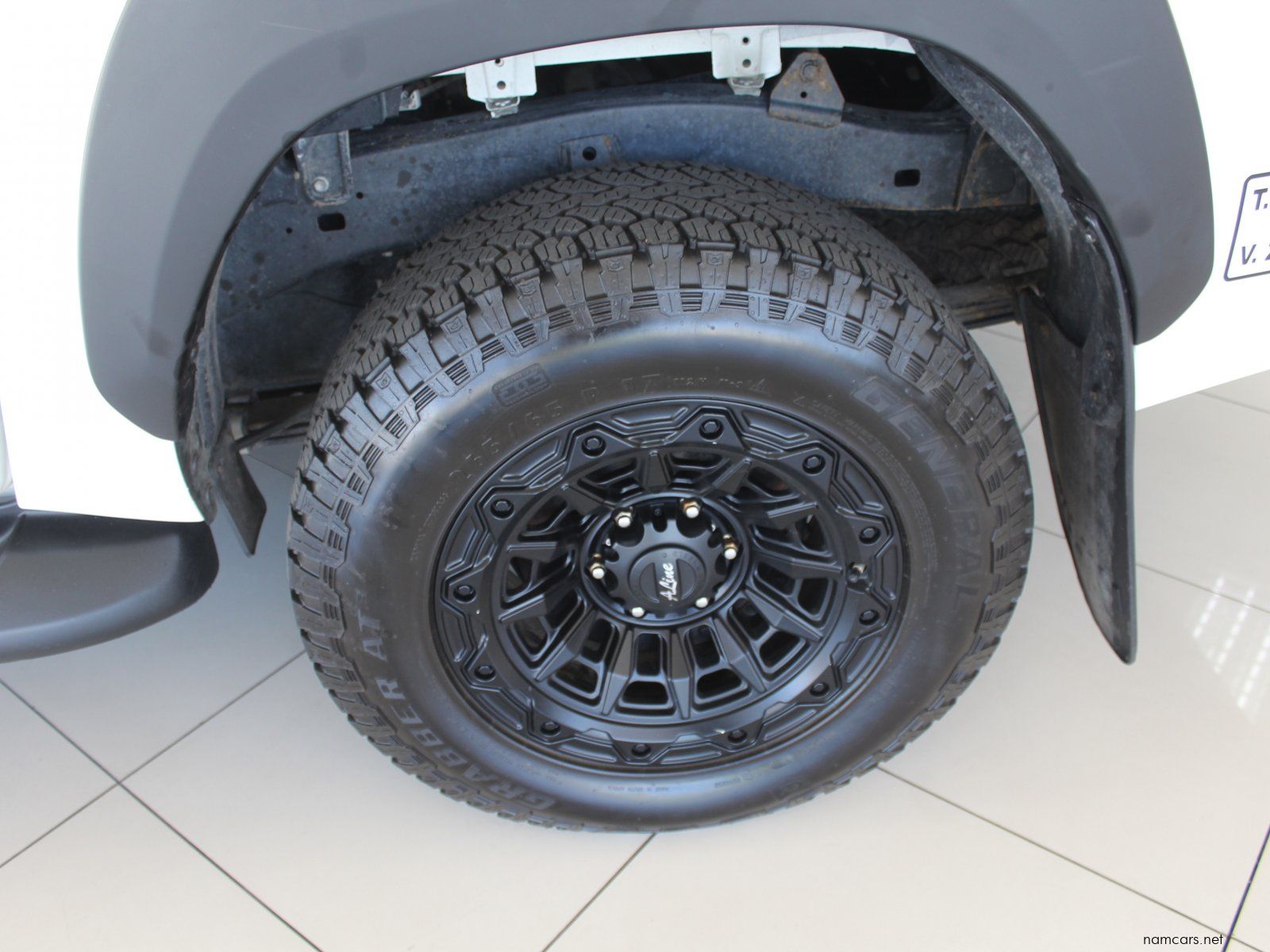 2025 Toyota Hilux 2.4 GD6 DC 4x4 photo