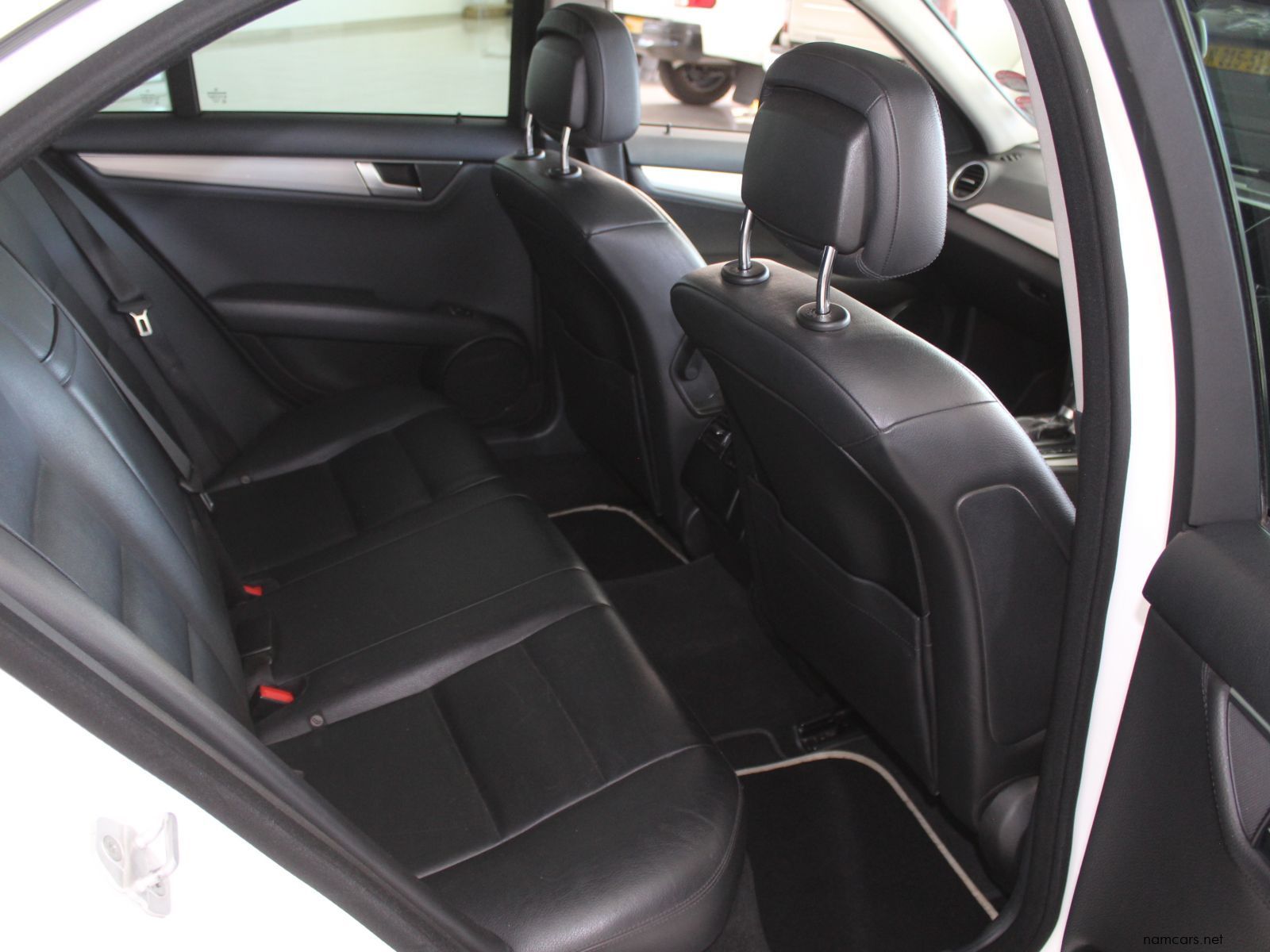 2013 Mercedes-Benz C180 Auto photo