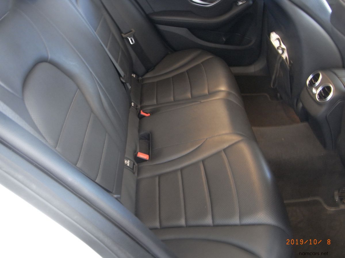 2014 Mercedes-Benz C200 pictures