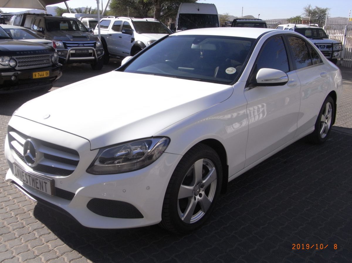 2014 Mercedes-Benz C200 pictures