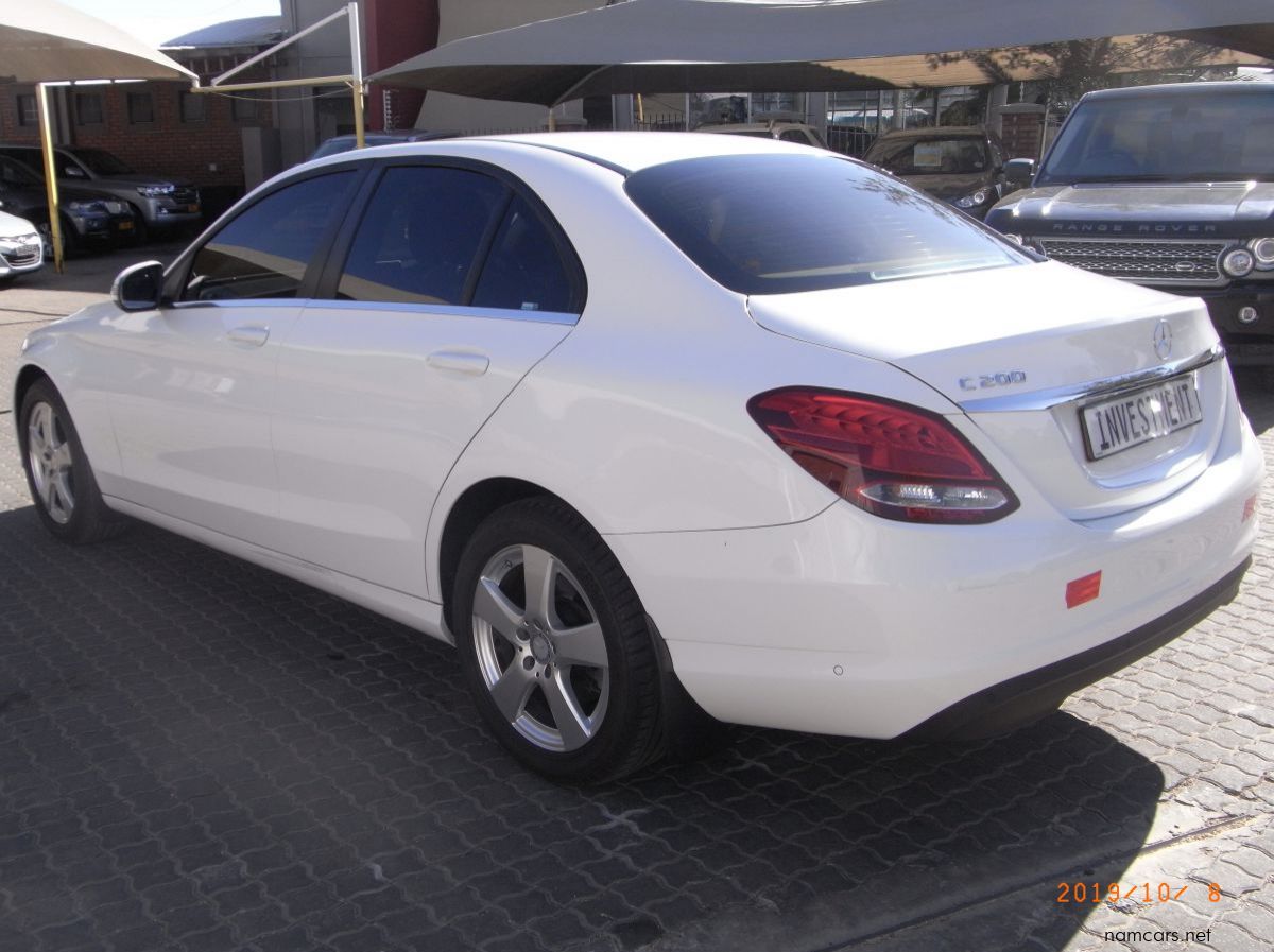 2014 Mercedes-Benz C200 pictures