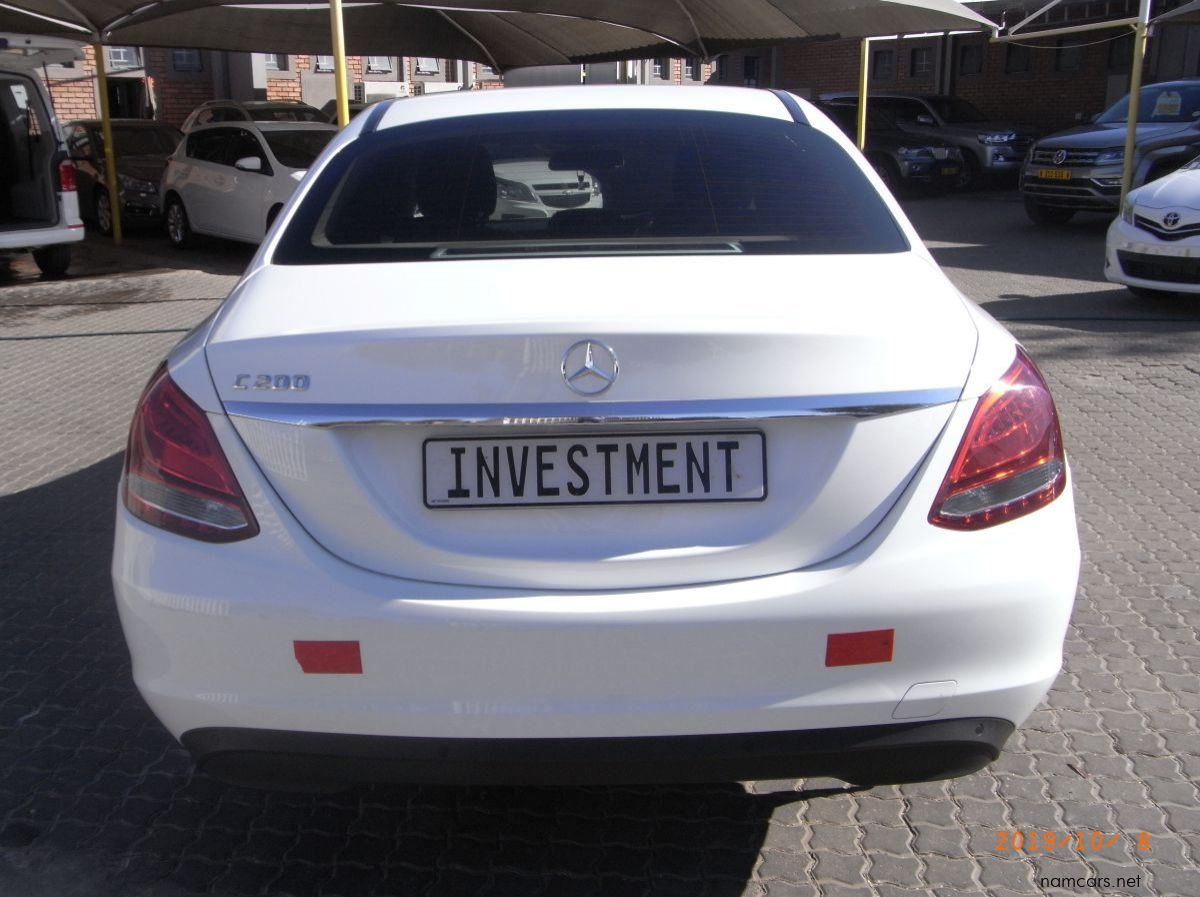 2014 Mercedes-Benz C200 pictures