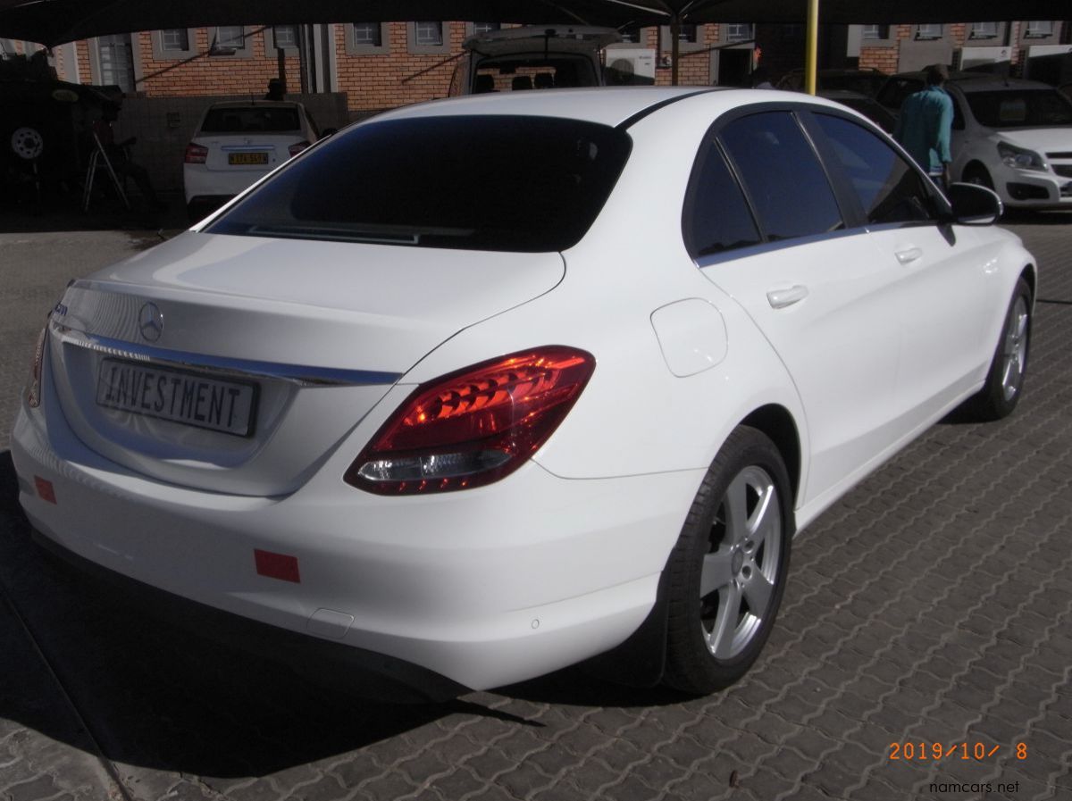 2014 Mercedes-Benz C200 pictures