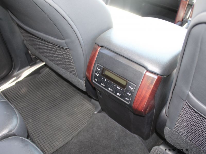 2015 Toyota Toyota Prado 4.0 VX pictures