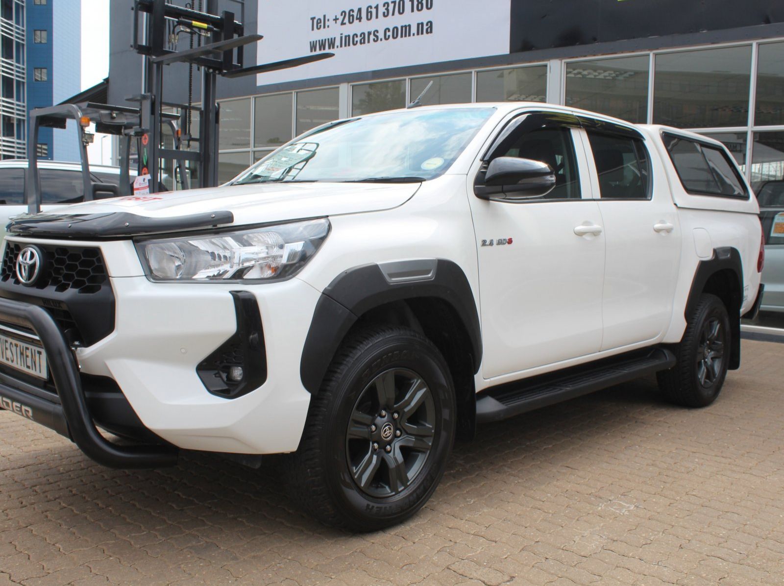 2025 Toyota Hilux 2.4GD6 pictures