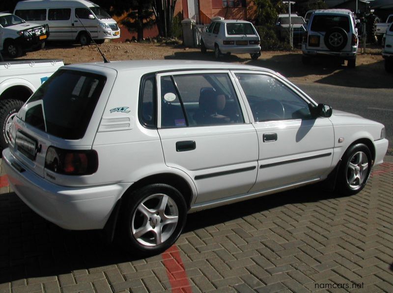 2001 Toyota Tazz pictures