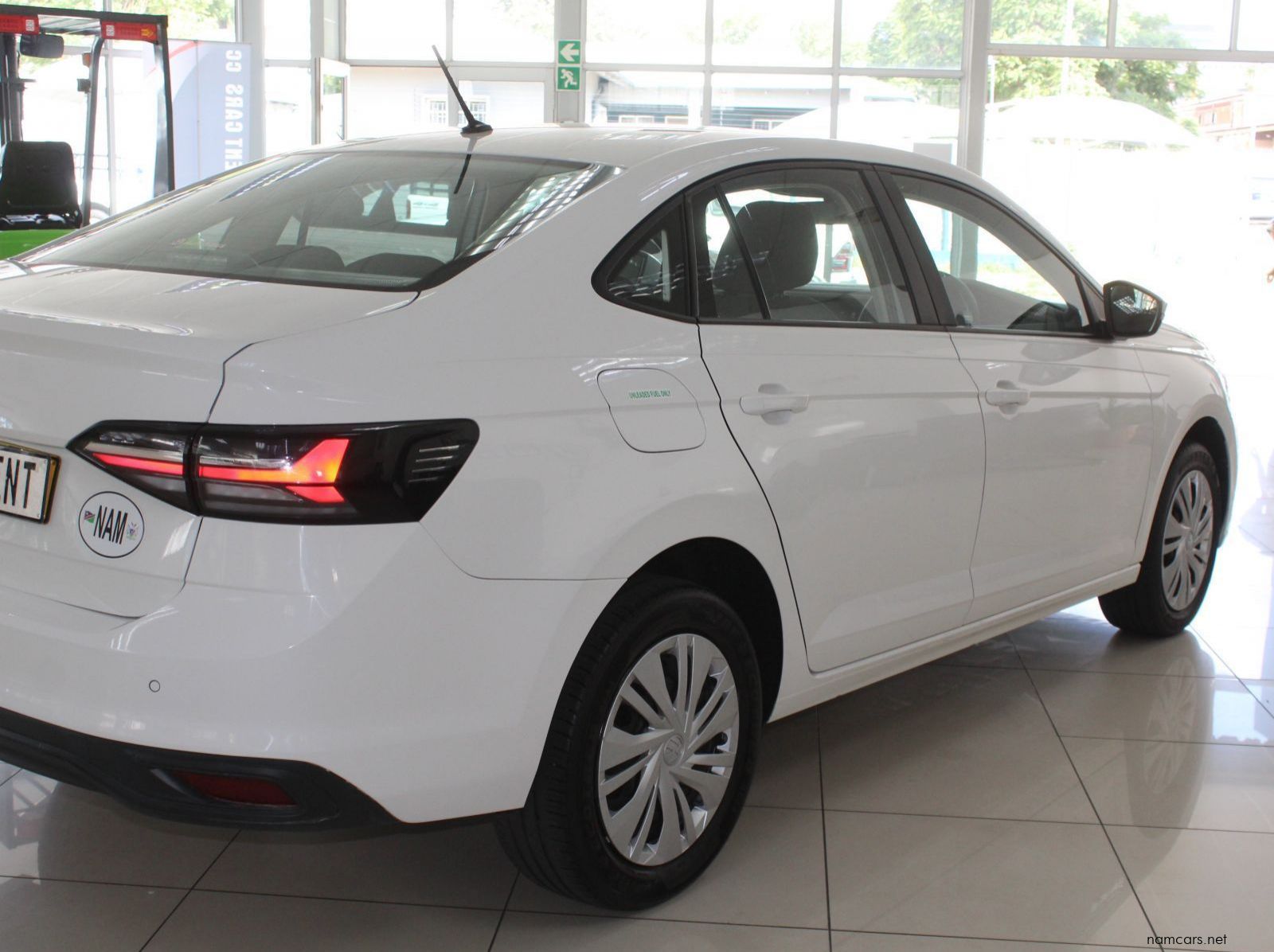 2025 Volkswagen Polo 1.6i sedan pictures