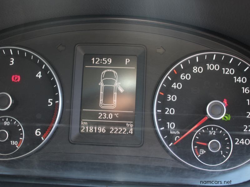 2013 Volkswagen TOURAN 2.0TDI DSG TRENDLINE pictures