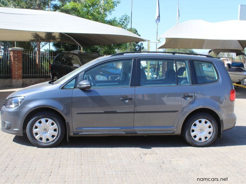 2013 Volkswagen TOURAN 2.0TDI DSG TRENDLINE pictures